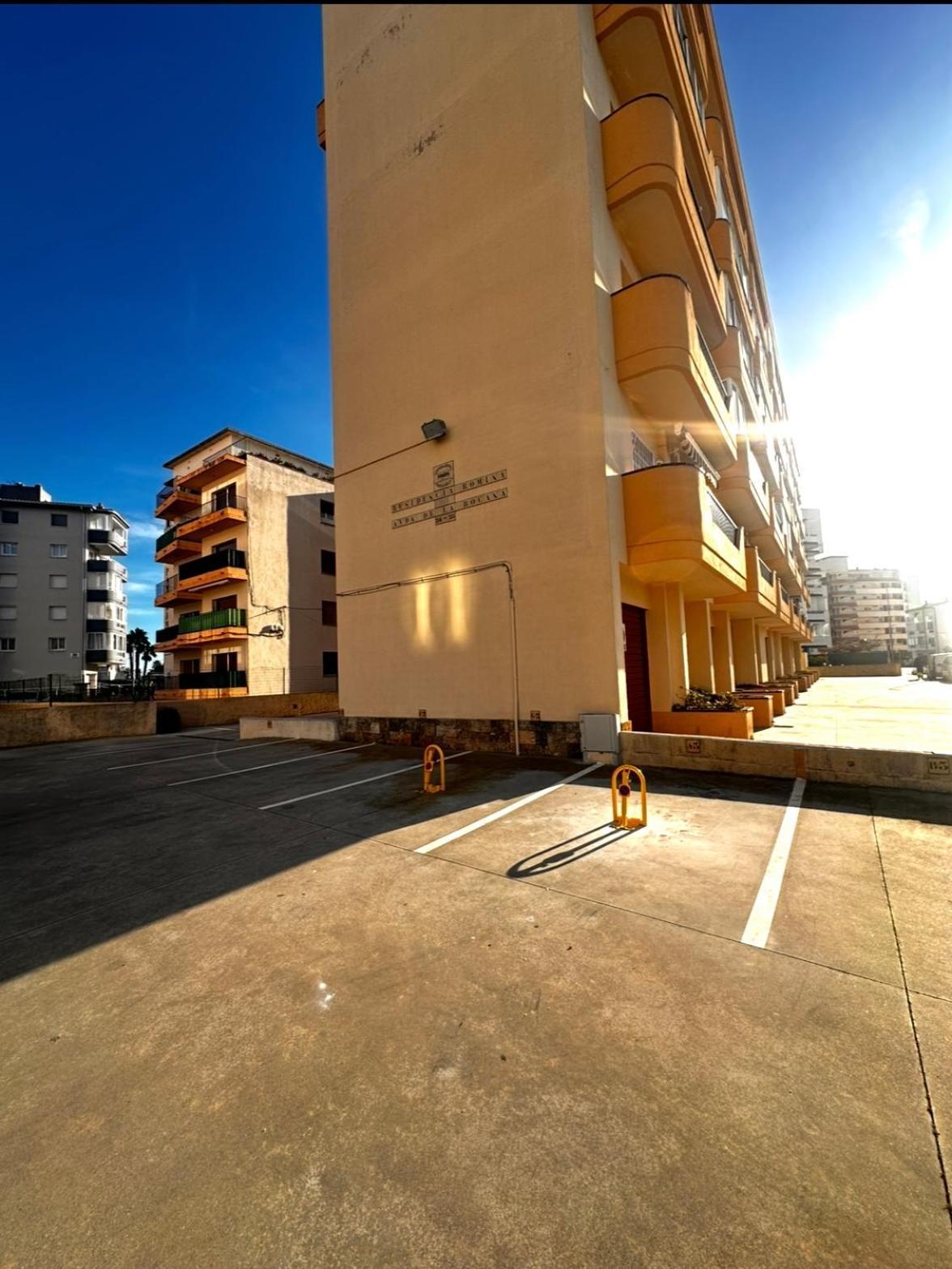 Sunsetmare Vacational Apartment Roses Dış mekan fotoğraf